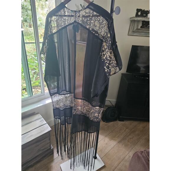 NWT Betsey Johnson black & gold Fringe Sheer Kimono ladies OSFM - Picture 1 of 13